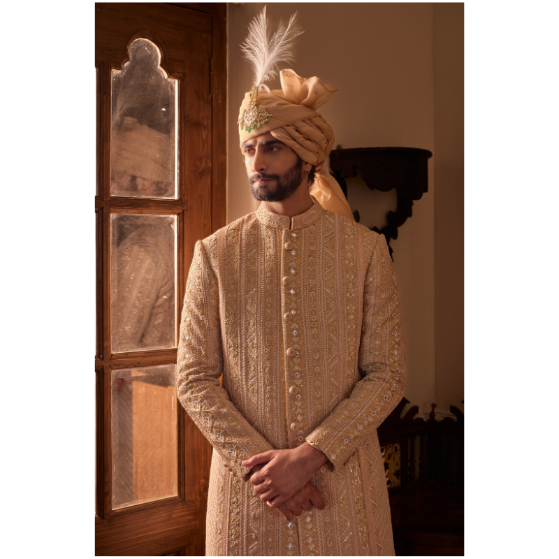 Zayaan Gold Sherwani