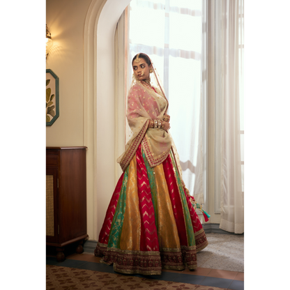 Rang-e-Mehfil Bridal Lehenga