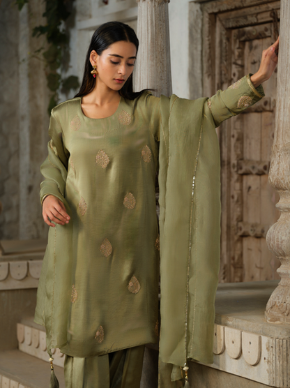 Kameez