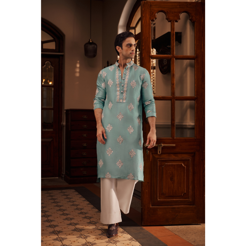 Aabir Azure Embroidered Kurta