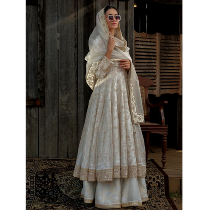 Gown